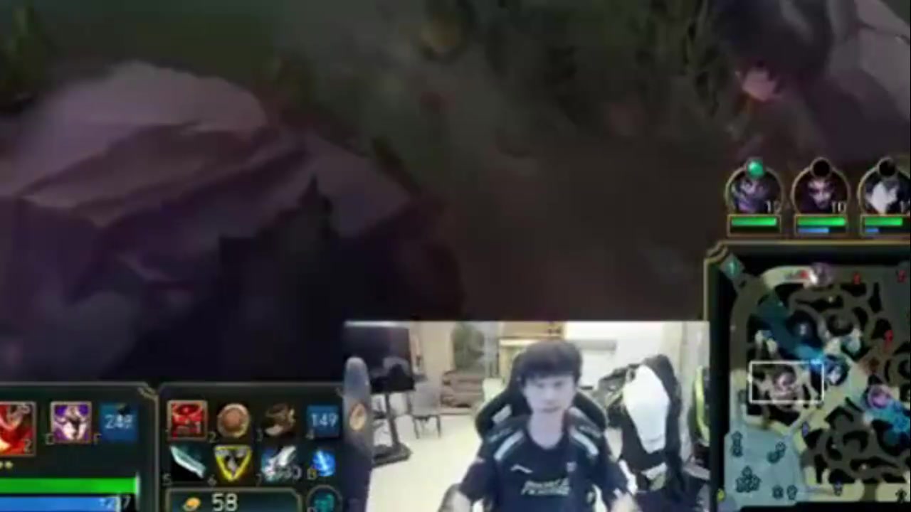 DB视讯官方登录入口Doinb感慨职业现状：现在是真的没有新人了，我这种老头都能打