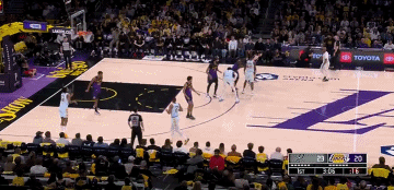 DB视讯官网姜还是老的辣！保罗弧顶三分造成浓眉犯规三罚全中