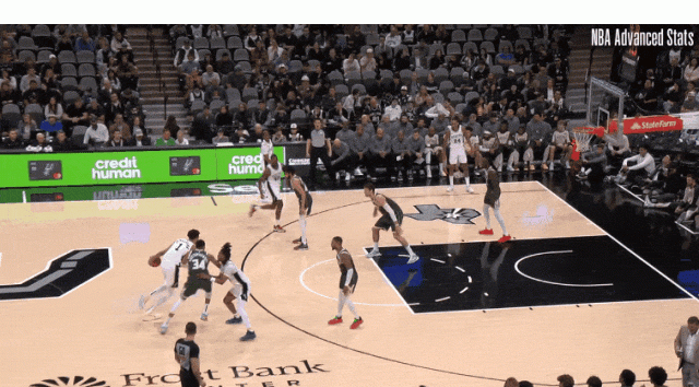 DB视讯官网文班亚马飞越扬尼斯；约基奇岿然不动