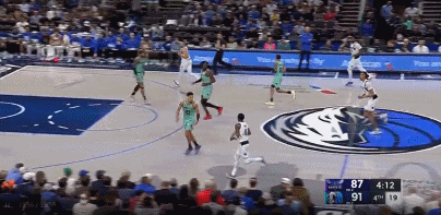 DB视讯百家乐收你们来了！欧文花式秀单打 连投带罚连得7分带队占据主动