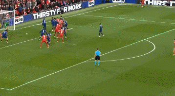 DB真人旗舰2025年进了21个球的登贝莱，他的踢球方式真的有些像梅西