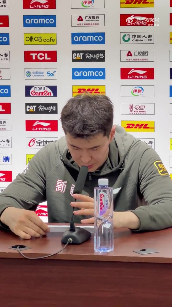 DB视讯官网阿不都沙拉木：我&齐麟&爱德华兹加起来有15次失误 这非常不应该