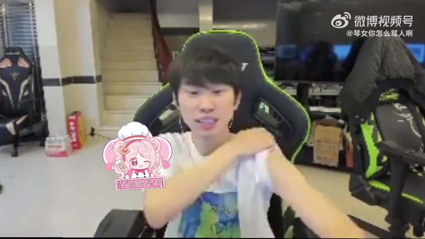 DB电子官网Doinb：Lwx有看TES比赛的，TES打完他还发了朋友圈给刘青松加油