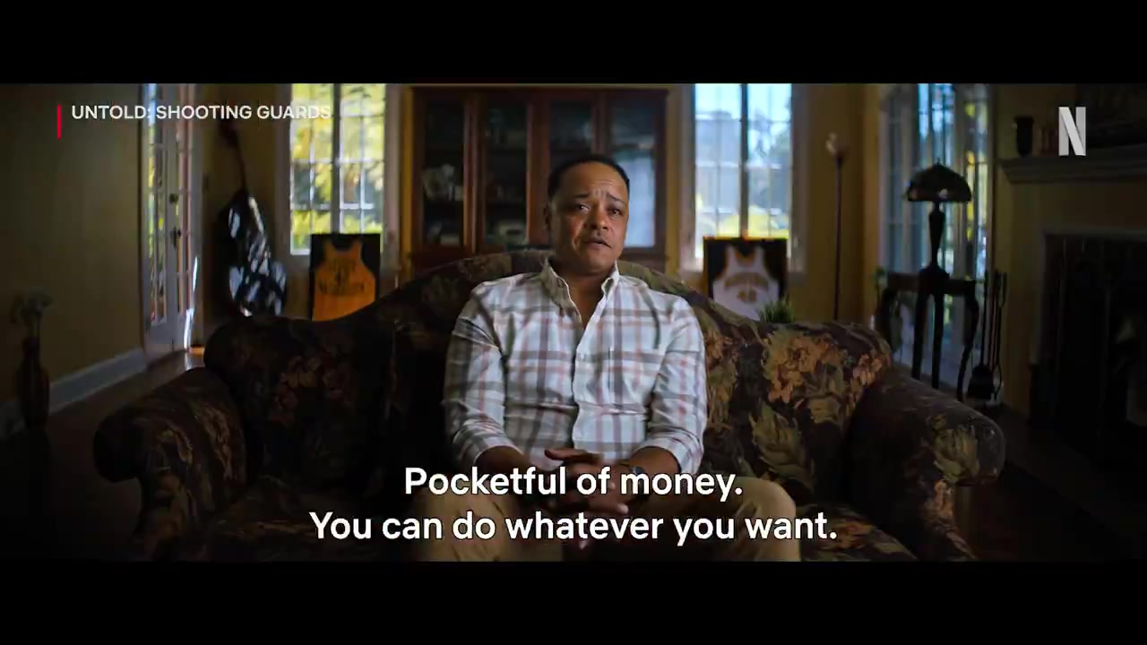 DB视讯官方登录入口🤪网飞将推阿里纳斯持枪门纪录片：《Untold Shooting Guards》