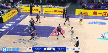 DB视讯百家乐很坚决！陈盈骏借掩护先中三分&翟晓川三分空心再中 打停北控！