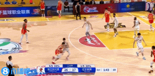 DB视讯官网简单配合但有效果！林秉圣手递手纳纳利 后者直接三分一箭穿心！