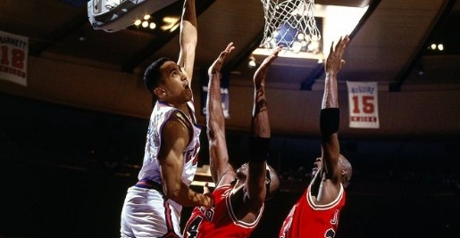 DB官网在线登录入口32年前的今天 “疯子”约翰-斯塔克斯东决G2隔扣乔丹和格兰特